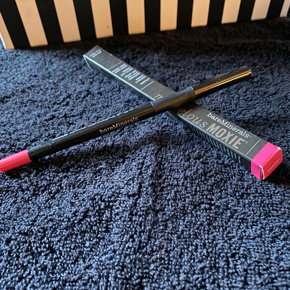 BareMinerals moxie lipliner in Jazzed